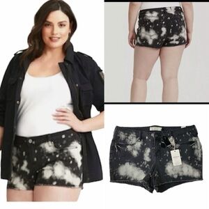 Torrid Denim Short Black Splatter Size 16‎